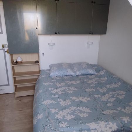 Petit nid à Corbeil-Essonnes Apartamento Exterior foto